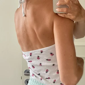 Top - Halter neck top från tally weijl som aldrig använts  Storlek S