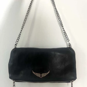 Zadig väska  - Säljer min Zadig väska. Haft den några år men fortfarnde väldigt fin. Köpt i Zadig butiken i Stockholm!