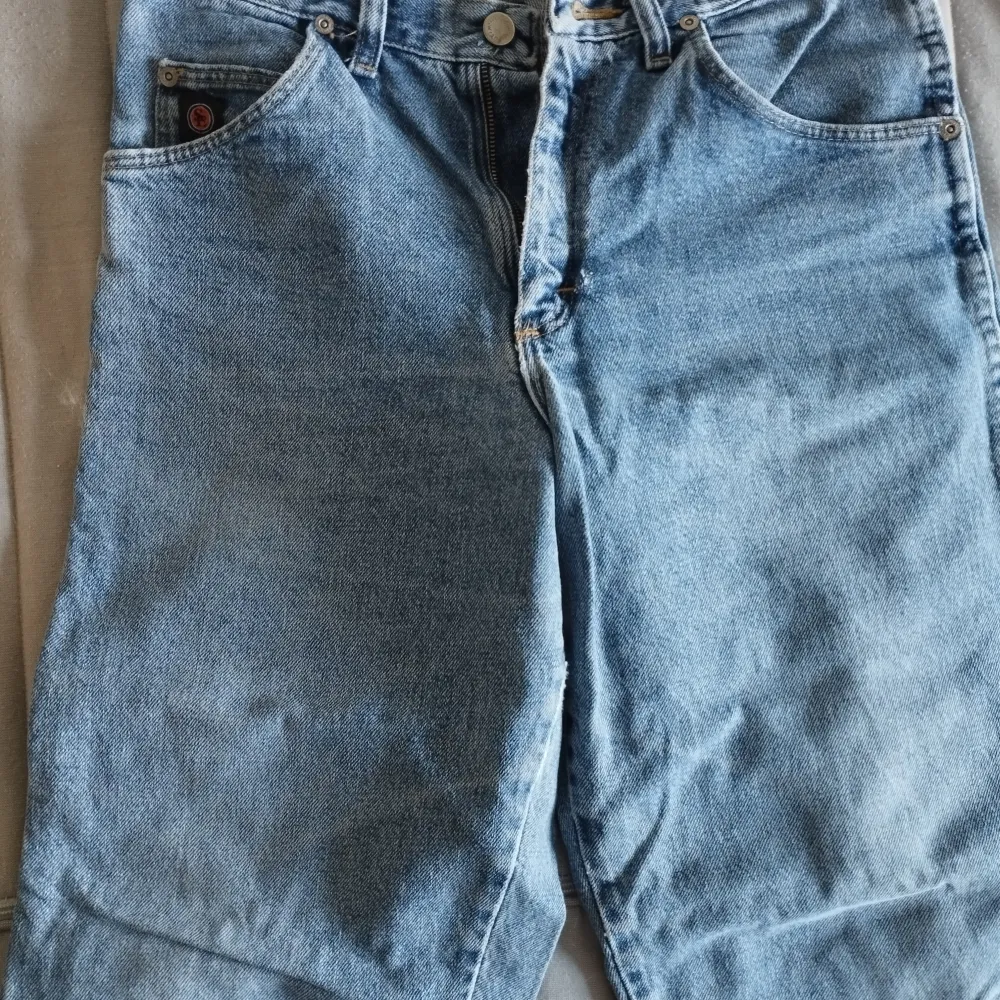 Made in the US of A. They just don't make em like this anymore. Bomull. Fin kvalitet. . Jeans & Byxor.