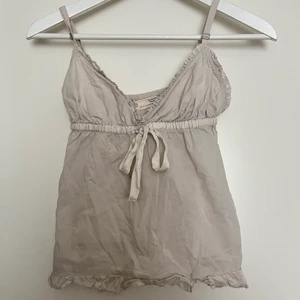 Odd Molly linne - Säljer detta super gulliga linnet från odd molly 💘 använt fåtal gånger