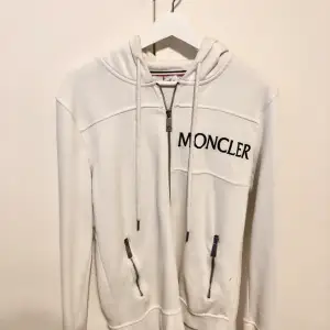 Vit Moncler hoodie 