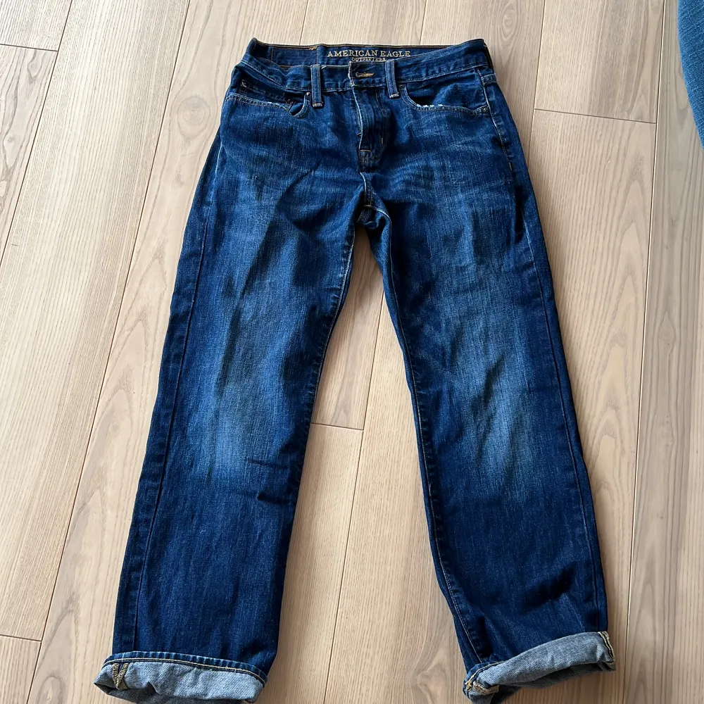 Bra kvalitet Vintage y2k jeans . Jeans & Byxor.