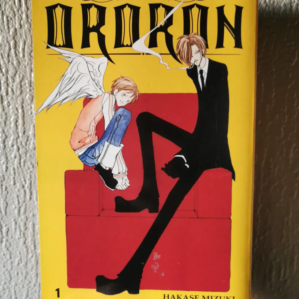 The Devil Ororon av Hakase Mizuki Vol 1. Övrigt.