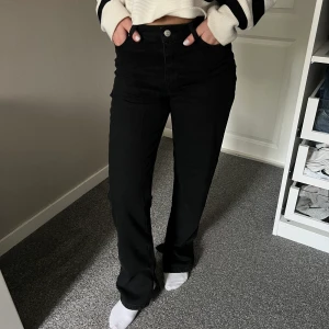 Jeans - !!150 för alla byxor och jeans!!