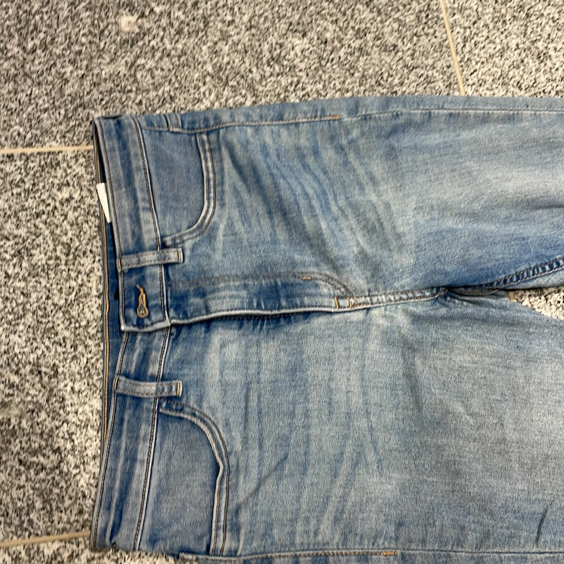 Blå jeans högmidjade - 90