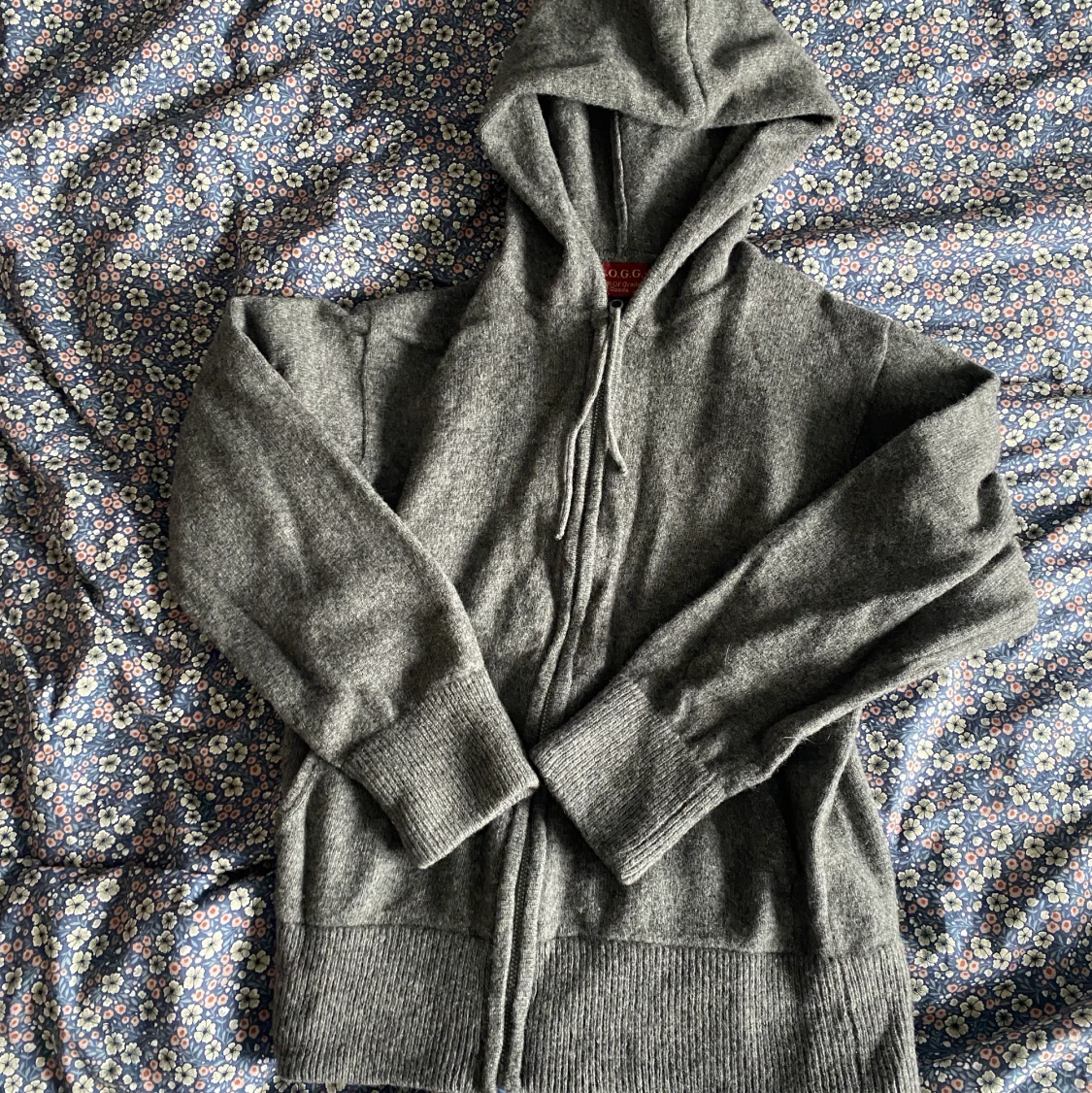 Stickat zipup hoodie
