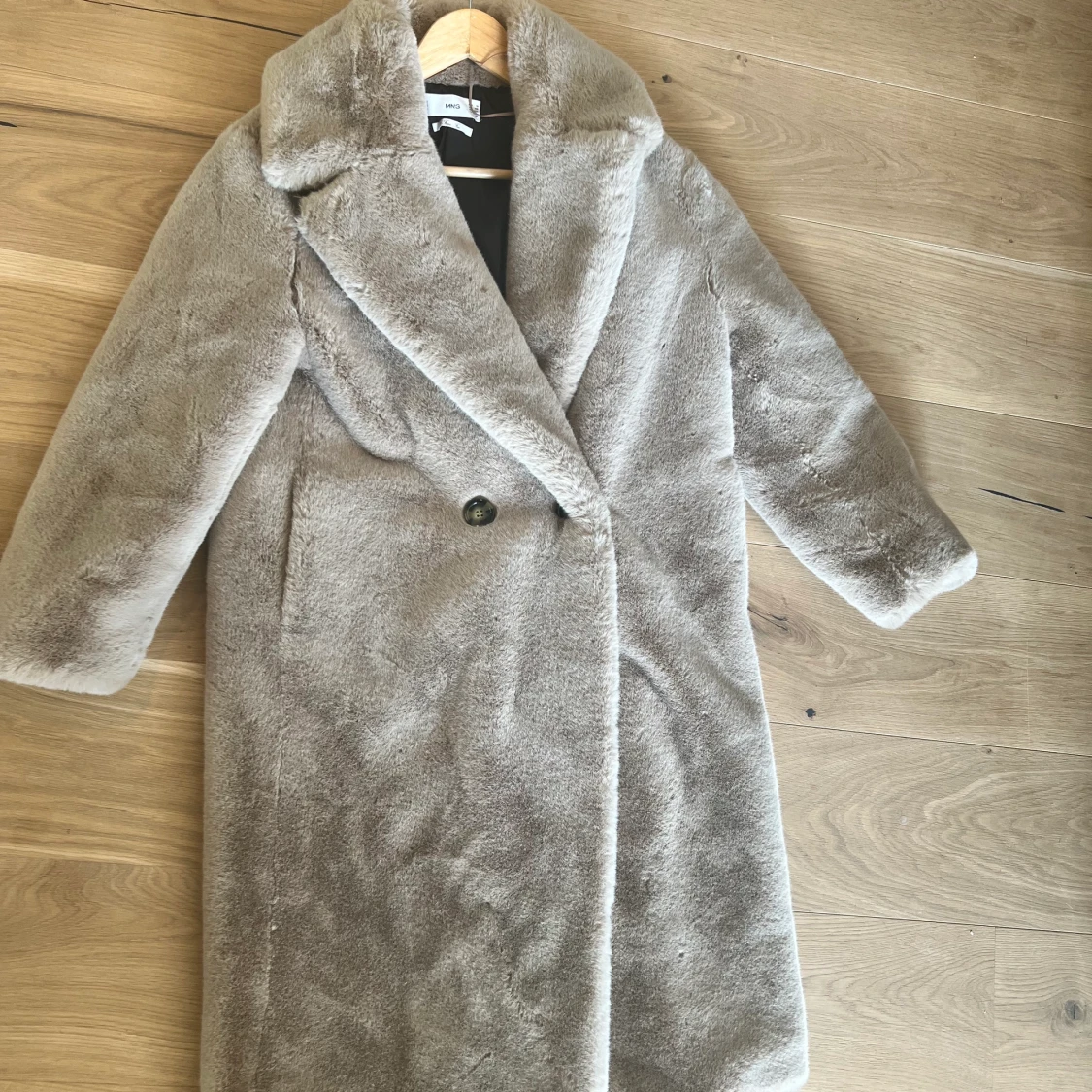 Kappa i fake fur - 90
