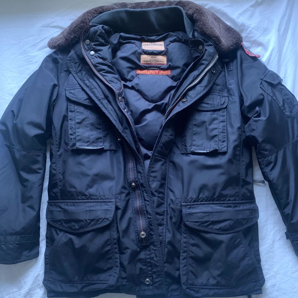 Svart Parajumpers Portland Masterpiece | Plick Second Hand