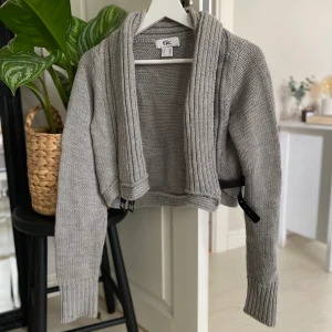 Vintage kofta - Snygg vintagekofta i nyskick!  Fraktpris kan diskuteras 