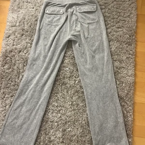 Gråa juicy  - Säljer nu dessa då de blivit försmå. Gott skick 