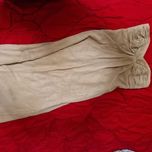 Storlek 38 - En gång använd.