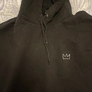 Hov1 Merch - Säljer min Hov1 merch från deras första släpp. 