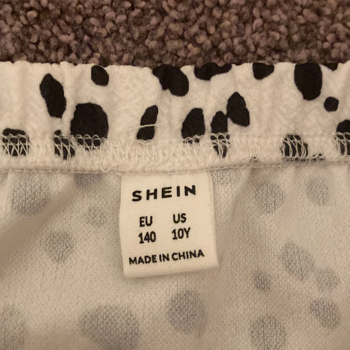 Prickig kjol!😻 - 90