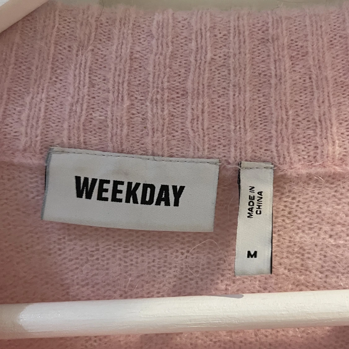 Rosa tröja från weekday  - 90