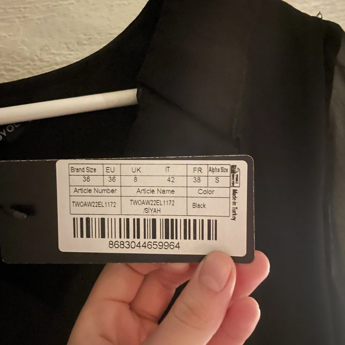 Svart klänning- Aldrigt använd  - 90