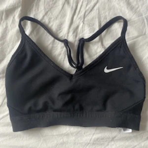 Nike  - Nike sport bh 