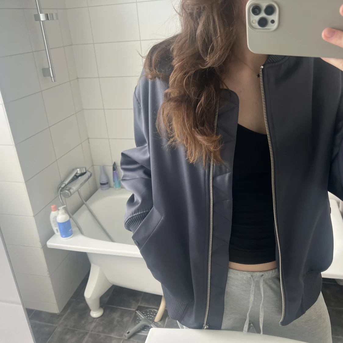 Mörkblå bomberjacka - 90