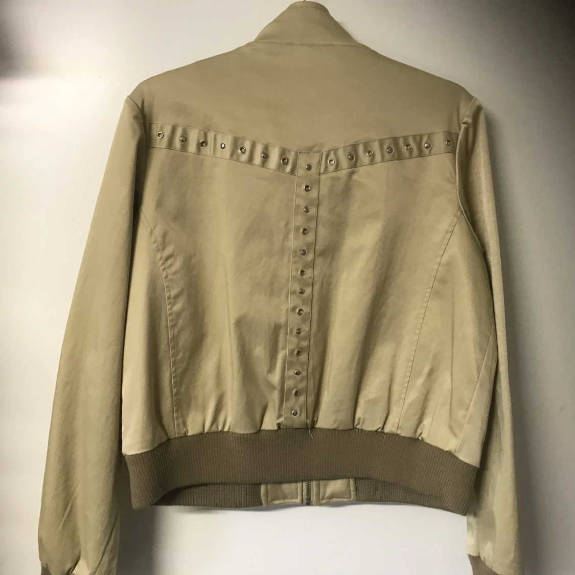 Beige snygg jacka  - 91