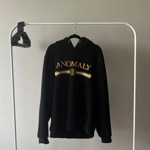 Anomaly Hoodie  - Använder tyvärr inte längre