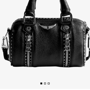 Zadig väska!❣️ - Säljer nu min superfina zadig väska som köptes för ca 2 år sedan men har användts väldigt sparsamt! Fint skick och kom privat för egna bilder❤️