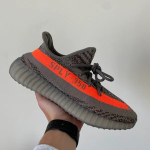 adidas Yeezy Boost 350 V2 Beluga Reflective - Helt nya Size EU 44