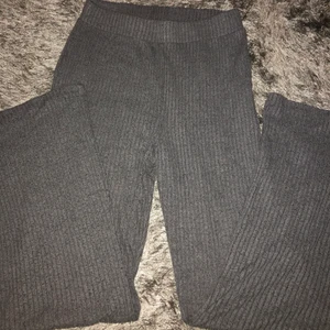 Gina tricot mjukis - Köpa för några månader sen men har knappt använt dom. St M passar även S