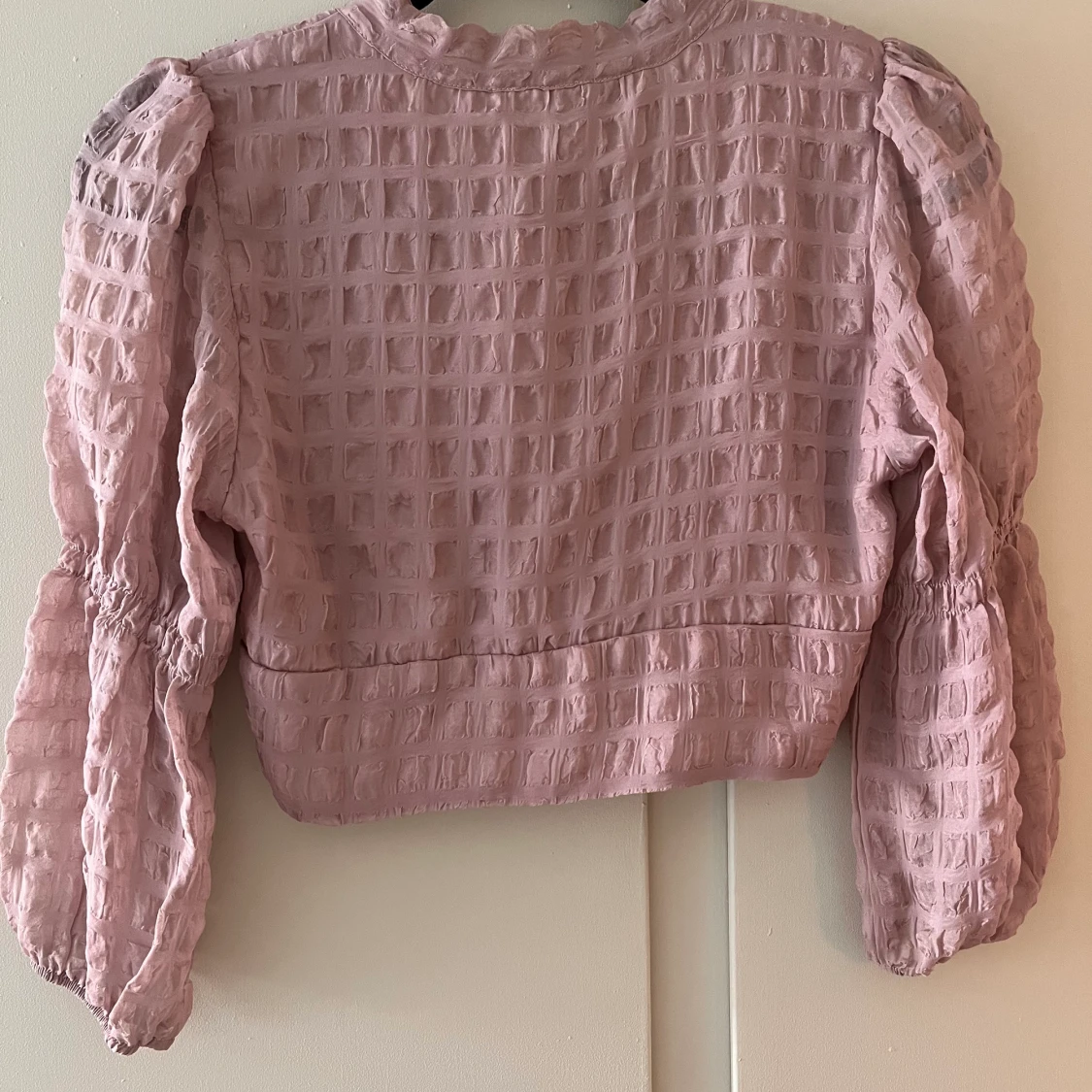 Kort topp NA-KD - 90