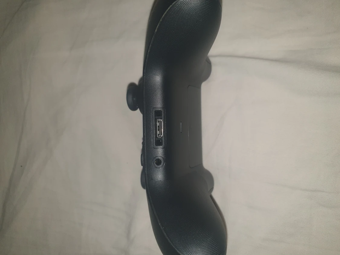 Xbox Series X Kontroll - 90