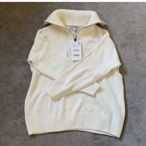 Zara tröja  - Super fin zara tröja aldrig använd lappen kvar❤️