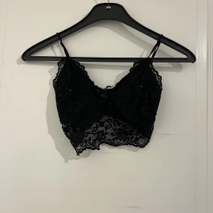 Topp - Knappt använd, väldigt fint skick