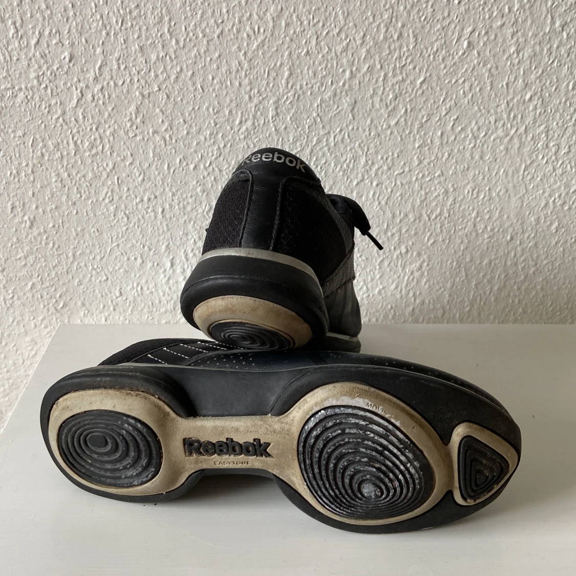 Reebok easytone skor  - 90