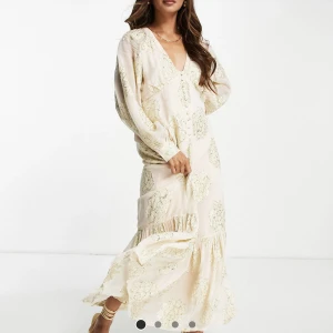 Evening dress - Dress bought from ASOS for 85€. Was warn once to friends wedding  