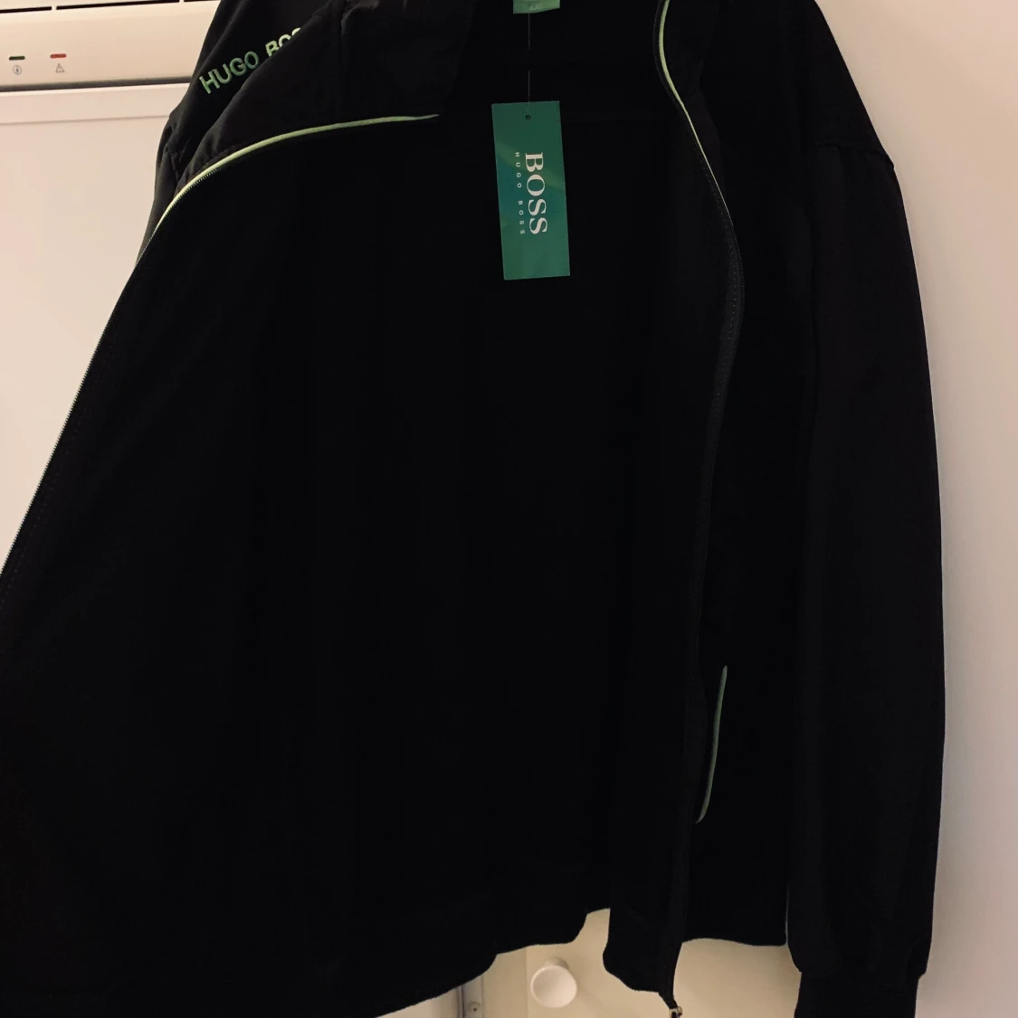 Hugo Boss kofta - 90