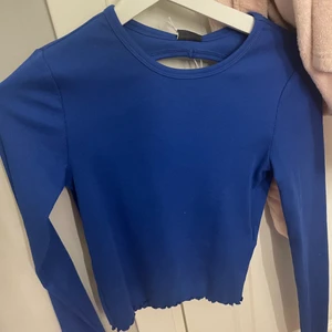 Oanvänd topp - Strl xs från gina!! Nypris 179 o säljer för 50kr