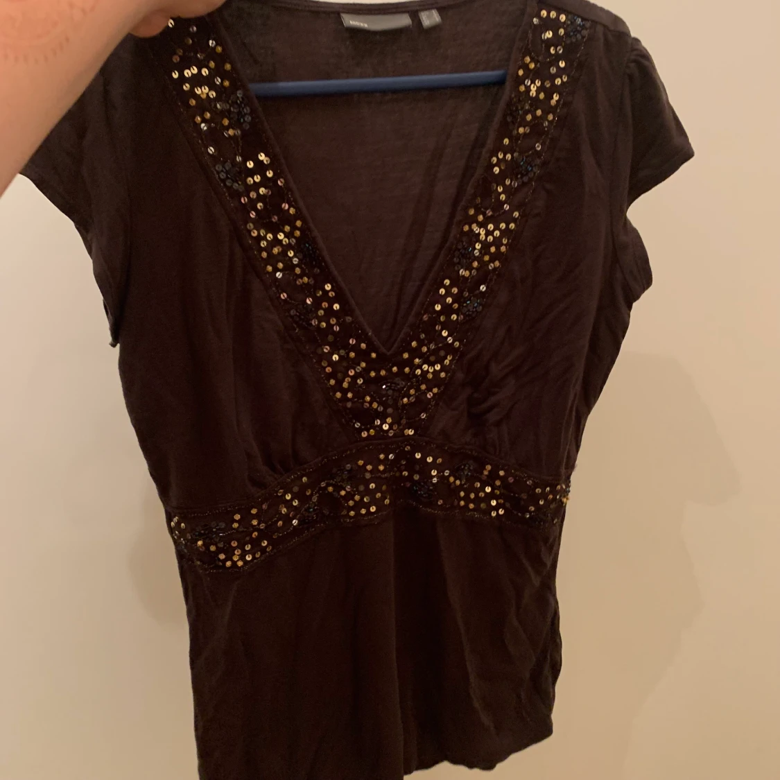 Brun glittertopp - 91