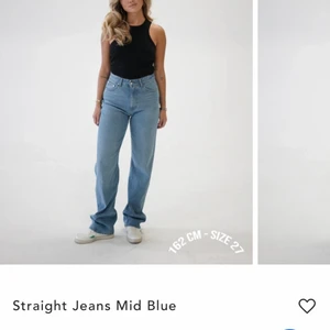 Djerf avenue jeans - Helt nya, råka köpa två STORLEK 26 med prislapp kvar