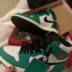 Jordans - Air Jordan 37/5-38