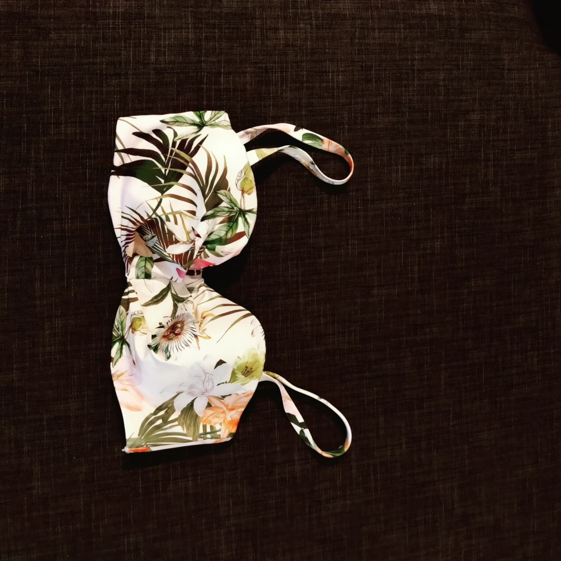 Blommig bikini-överdel - 90