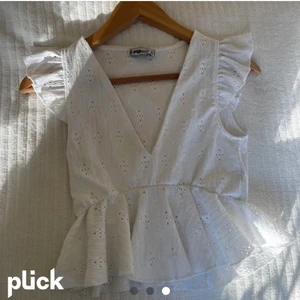 Söker denna topp/blus från newyorker - Söker i storlek xs eller xxs