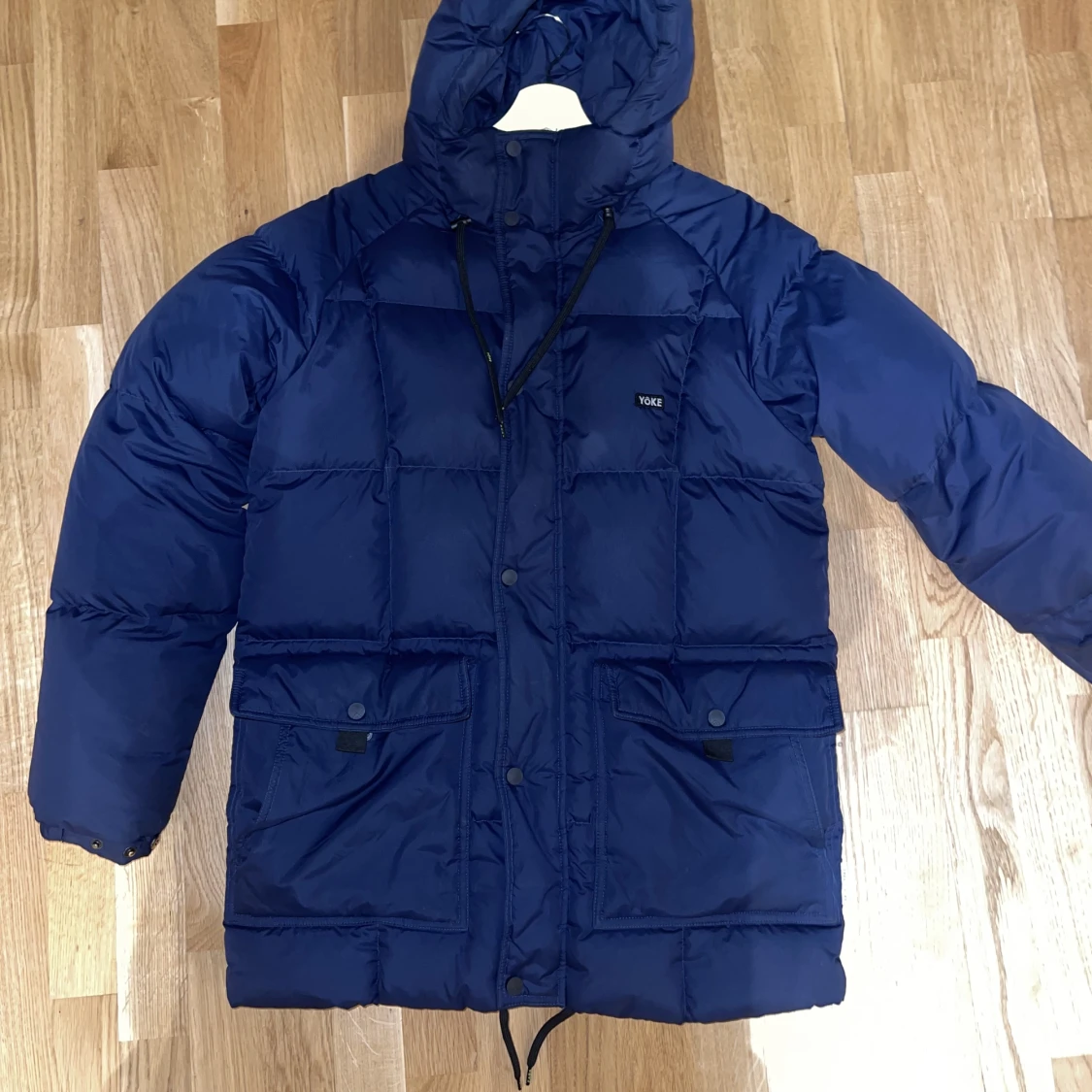 Marinblå Yôke Jacka