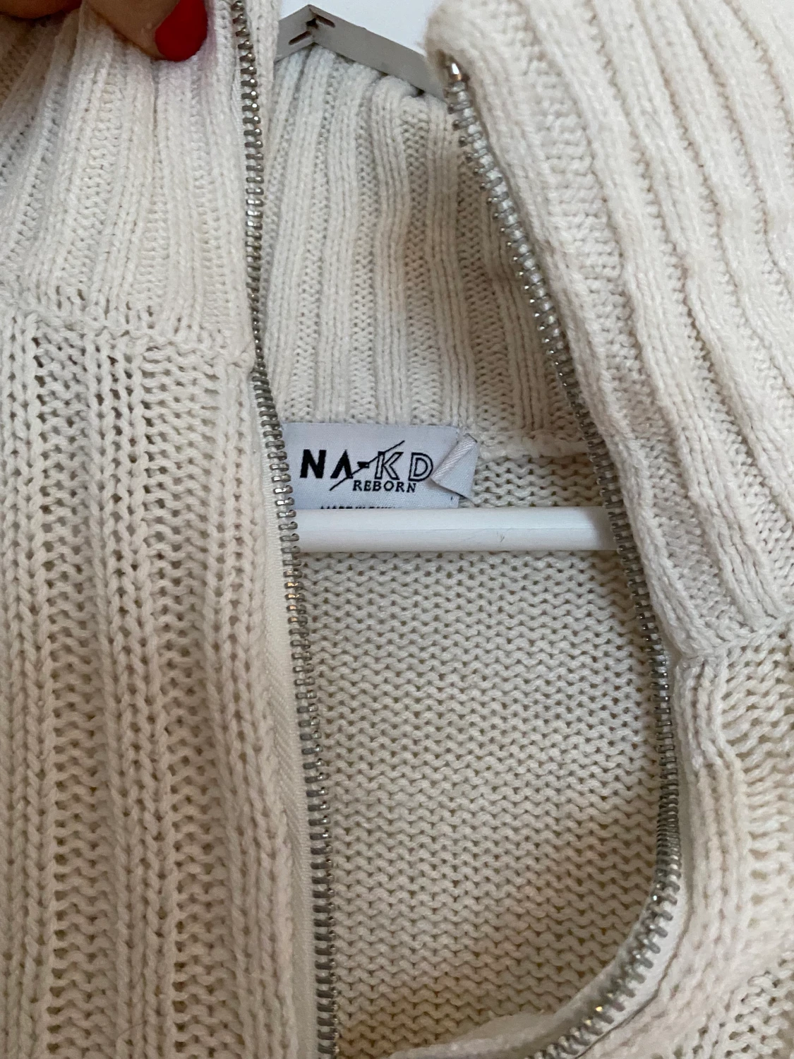 Stickad tröja nakd - 90