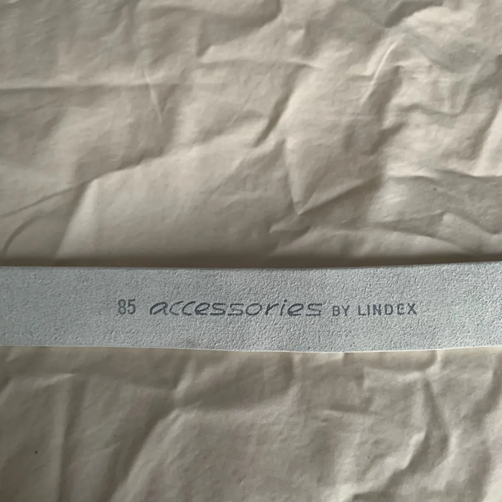 Snyggt bälte från Lindex, för litet för mig så behöver sälja. Accessoarer.