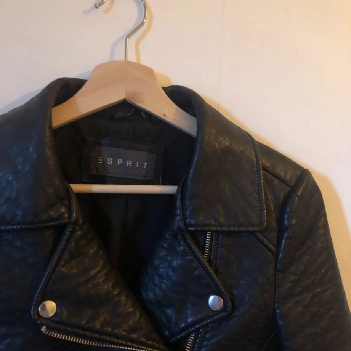 Skinnjacka! Pris kan diskuteras! - 90