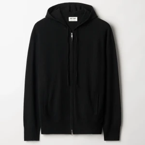 Soft goat zip up  - Intressekoll på denna snygga softgoat zip up i ny skick! Storlek xs men jag som brukar ha S/M kan fortfarande ha den! 