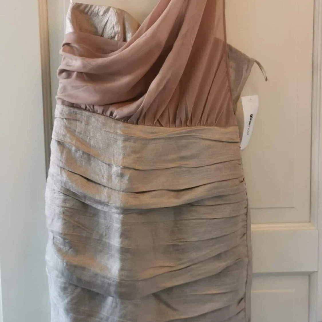 Fedtklänningar - 91