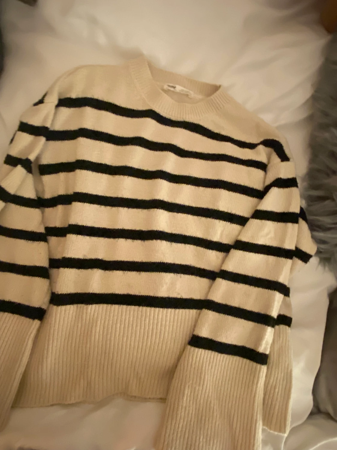 Stickad tröja  - 90