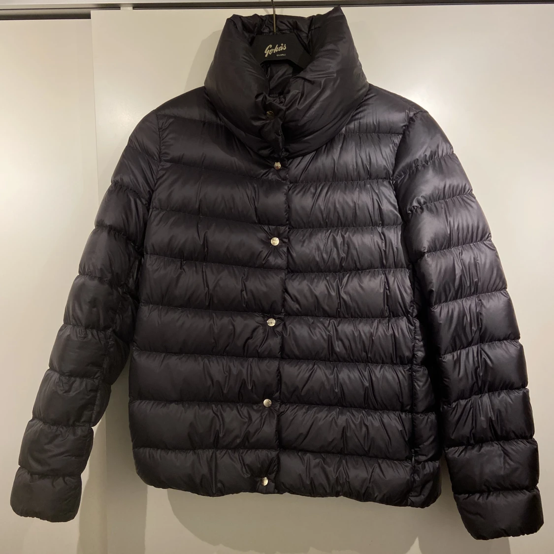 Moncler jacka  - 90