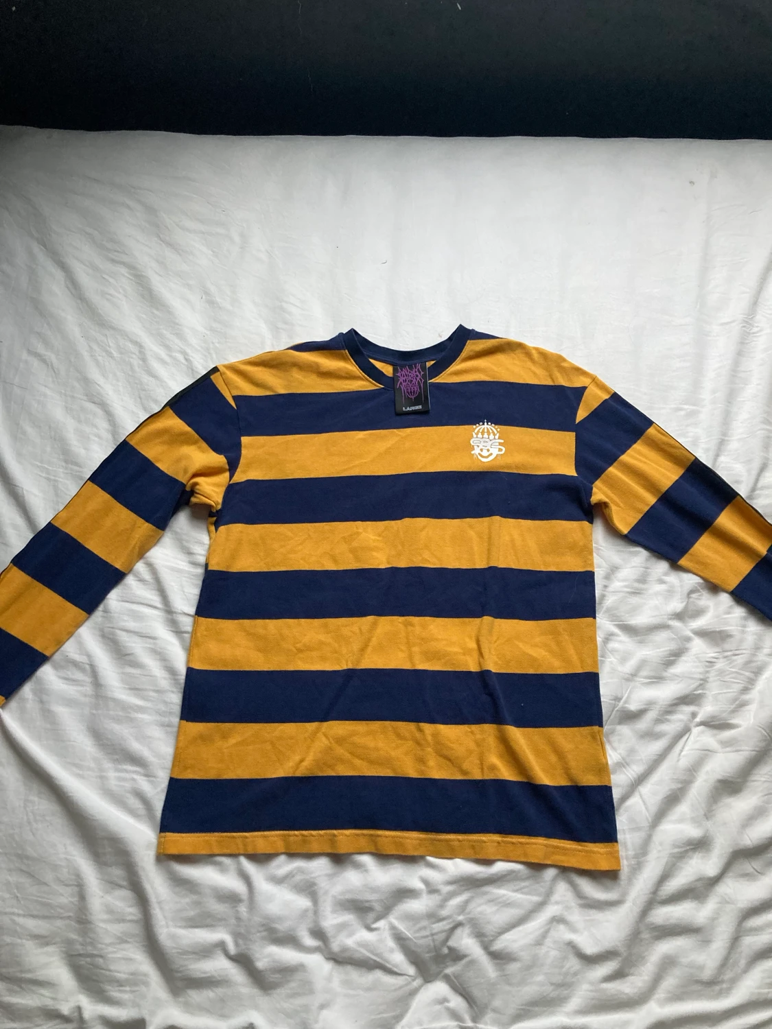 Yubg Lean Sbe Merch - ”Love” logo