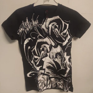 Tjej linne - Metal mulisha 