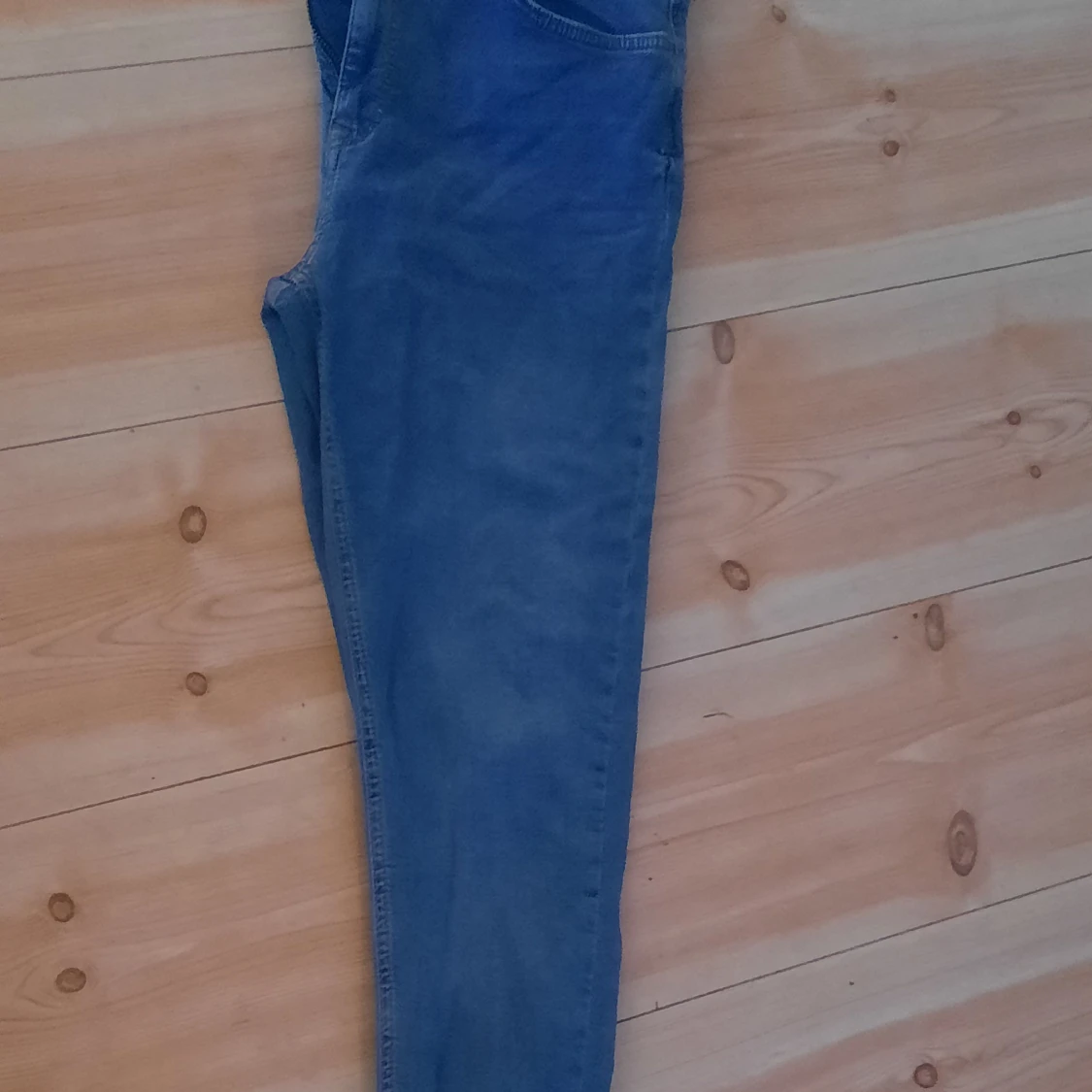 Denim Rebel Strl 44 - 90